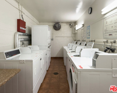 8163 Redlands Street - Photo Thumbnail 10