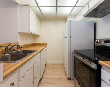8163 Redlands Street - Photo Thumbnail 4