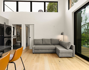 5204 Baltimore Street - Photo Thumbnail 20