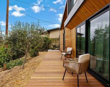 5204 Baltimore Street - Photo Thumbnail 11
