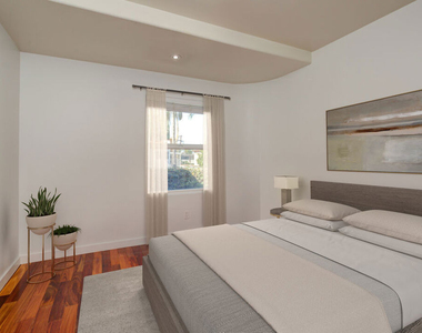 932 S Shenandoah Street - Photo Thumbnail 6