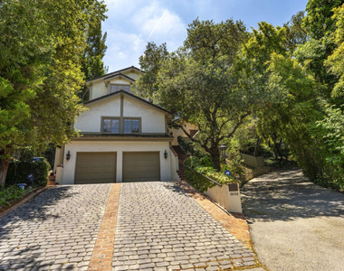 15938 Valley Vista Boulevard - Photo Thumbnail 51