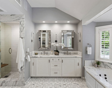 15938 Valley Vista Boulevard - Photo Thumbnail 19