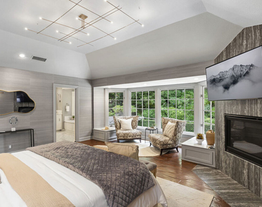 15938 Valley Vista Boulevard - Photo Thumbnail 18