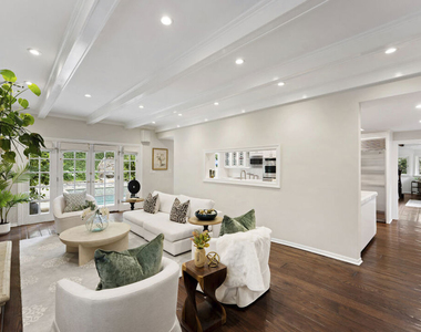 15938 Valley Vista Boulevard - Photo Thumbnail 12