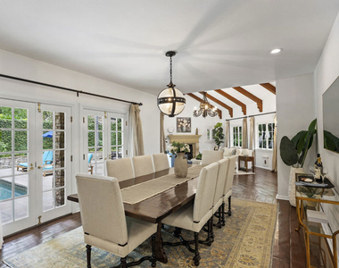 15938 Valley Vista Boulevard - Photo Thumbnail 4
