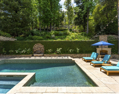 15938 Valley Vista Boulevard - Photo Thumbnail 35