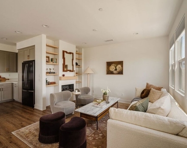 2911 W Exposition Place - Photo Thumbnail 25