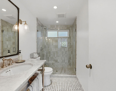 4401 Nogales Drive - Photo Thumbnail 10