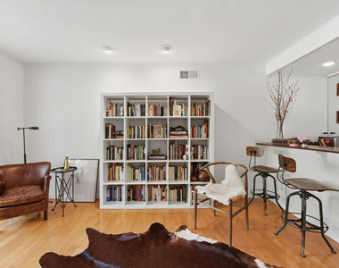 4401 Nogales Drive - Photo Thumbnail 4