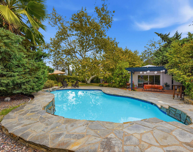 4401 Nogales Drive - Photo Thumbnail 30