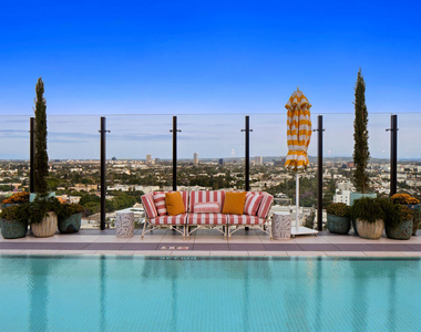 8420 W Sunset Boulevard - Photo Thumbnail 41
