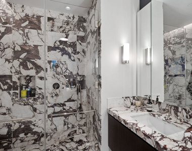8420 W Sunset Boulevard - Photo Thumbnail 35