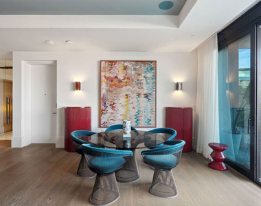 8420 W Sunset Boulevard - Photo Thumbnail 8