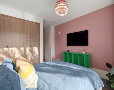 8420 W Sunset Boulevard - Photo Thumbnail 29