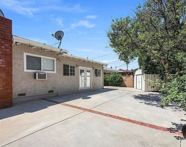 22459 Covello Street - Photo Thumbnail 30