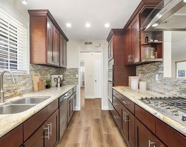 22459 Covello Street - Photo Thumbnail 17