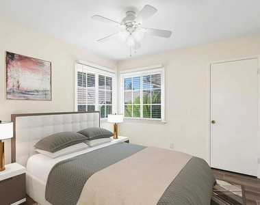 22459 Covello Street - Photo Thumbnail 18