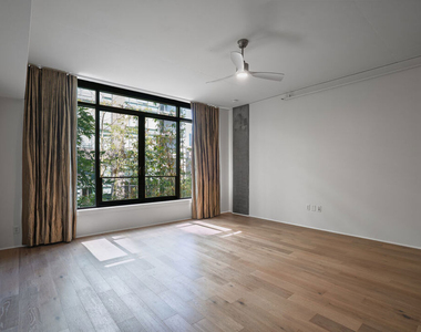 1111 S Grand Avenue - Photo Thumbnail 24