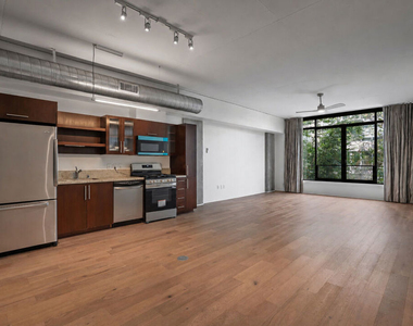 1111 S Grand Avenue - Photo Thumbnail 21