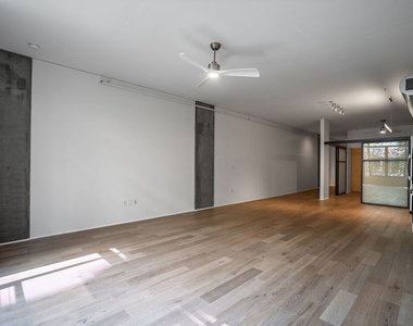 1111 S Grand Avenue - Photo Thumbnail 27