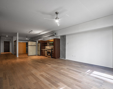 1111 S Grand Avenue - Photo Thumbnail 28