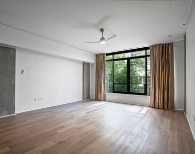 1111 S Grand Avenue - Photo Thumbnail 23
