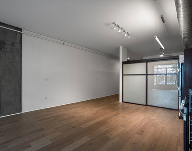 1111 S Grand Avenue - Photo Thumbnail 25