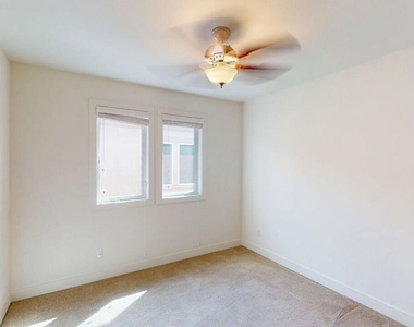 12073 Carabela Court - Photo Thumbnail 14