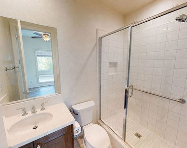 12073 Carabela Court - Photo Thumbnail 8