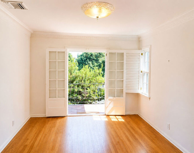 9935 Durant Drive - Photo Thumbnail 7