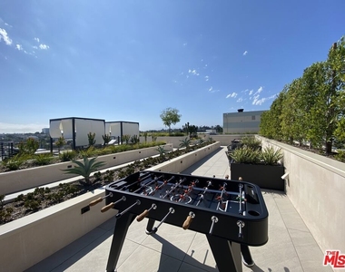 10700 Tabor Street - Photo Thumbnail 18
