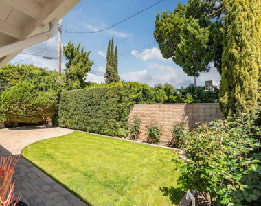 5496 Katherine Avenue - Photo Thumbnail 28