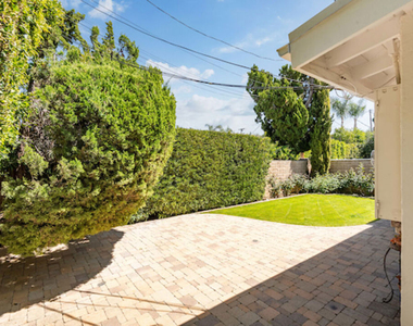 5496 Katherine Avenue - Photo Thumbnail 29