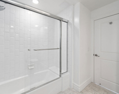 1050 Holt Avenue - Photo Thumbnail 15