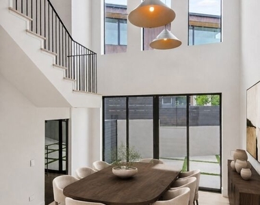 1030 Centinela Avenue - Photo Thumbnail 9