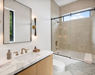 1030 Centinela Avenue - Photo Thumbnail 25