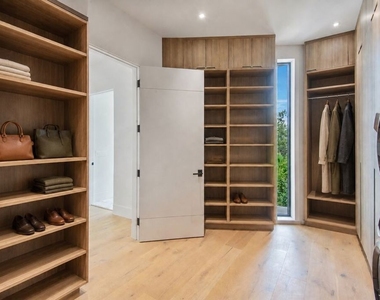 1030 Centinela Avenue - Photo Thumbnail 21