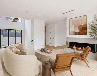 1030 Centinela Avenue - Photo Thumbnail 5