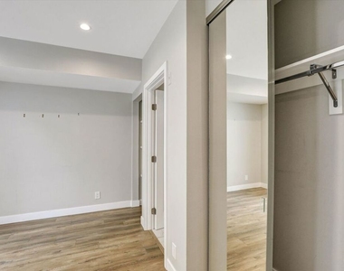 842 11th St - Photo Thumbnail 15