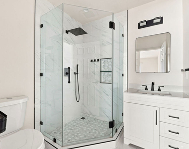 6328 Camellia Avenue - Photo Thumbnail 18