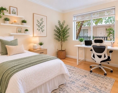 1375 Kelton Avenue - Photo Thumbnail 22