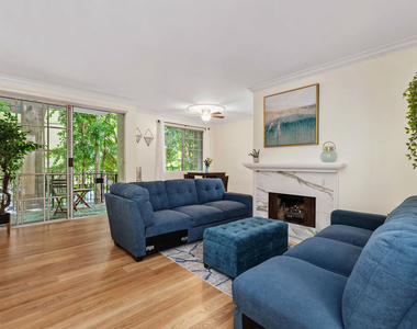 1375 Kelton Avenue - Photo Thumbnail 34