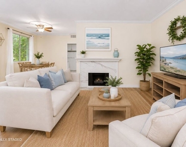 1375 Kelton Avenue - Photo Thumbnail 6