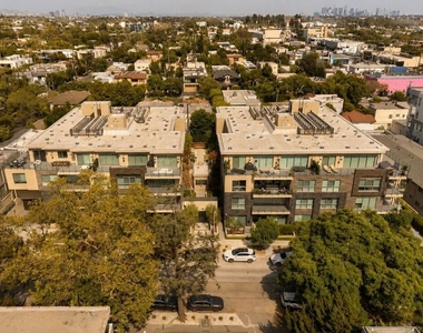 728 N Sweetzer Avenue - Photo Thumbnail 43