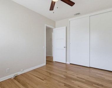 7900 Westlawn Avenue - Photo Thumbnail 10