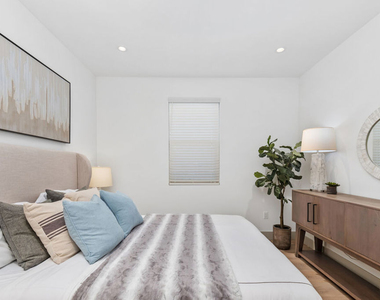 130 S Sepulveda Boulevard - Photo Thumbnail 15