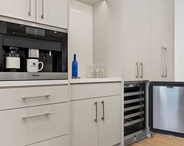 130 S Sepulveda Boulevard - Photo Thumbnail 19