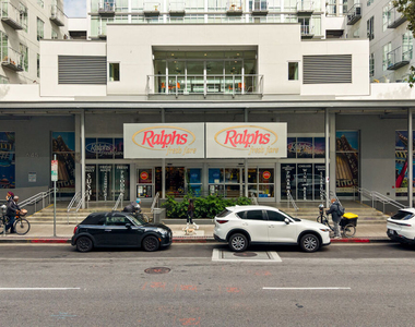 645 W 9th Street - Photo Thumbnail 25