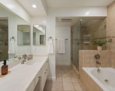 407 S Spalding Drive - Photo Thumbnail 25